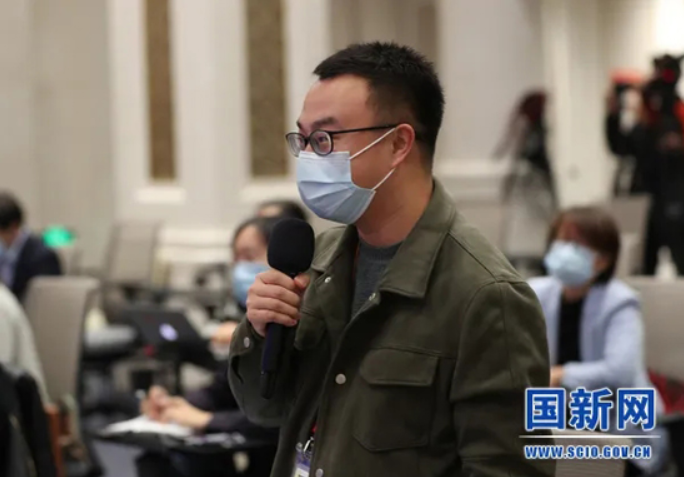 國新辦舉行制造業(yè)中小微企業(yè)緩稅政策國務院政策例行吹風會(2)